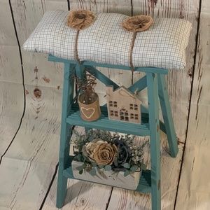Chic Country Stool
